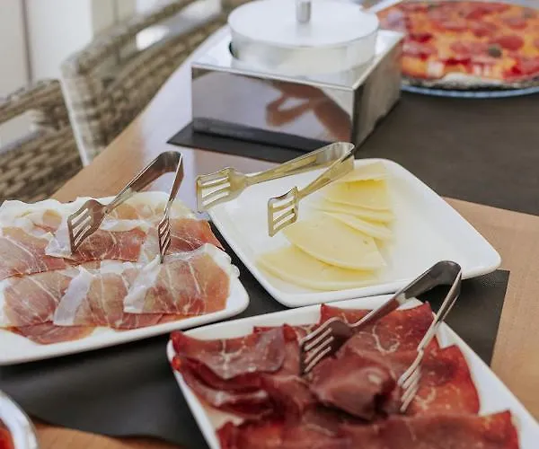 Apulia Blue Apartements & 4* Bari