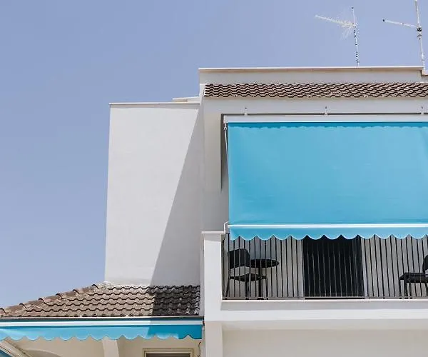 Apulia Blue Apartements & Bed & Breakfast Bari