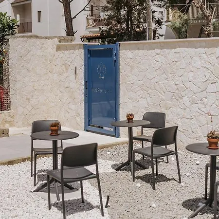 ベッド・アンド・ブレックファスト Apulia Blue Apartements & バーリ