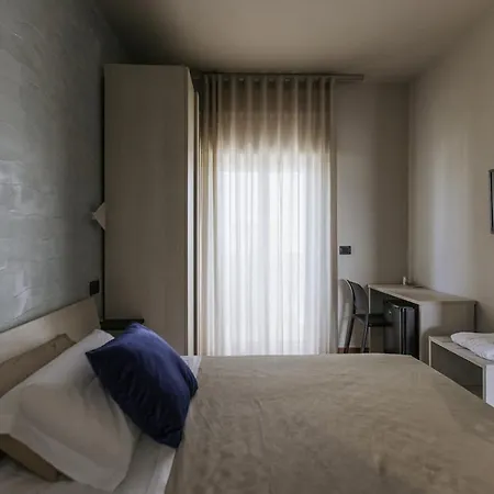 Alojamento de Acomodação e Pequeno-almoço Apulia Blue Apartements & Bari