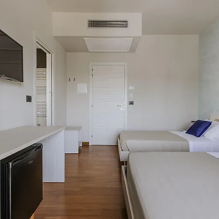Apulia Blue Apartements & Bed & Breakfast 4*