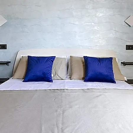 Apulia Blue Apartements & 4*