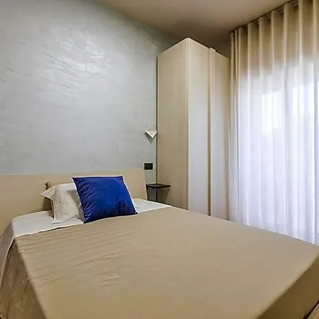 Apulia Blue Apartements & 4* בארי
