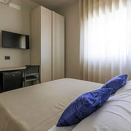 לינה וארוחת בוקר Apulia Blue Apartements &