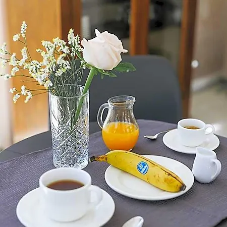 Apulia Blue Apartements & Alojamento de Acomodação e Pequeno-almoço 4*