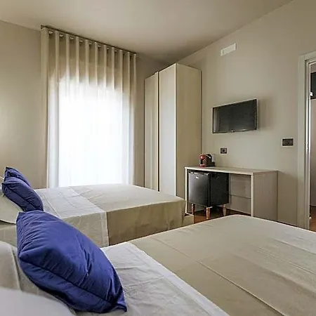 Apulia Blue Apartements & 4*